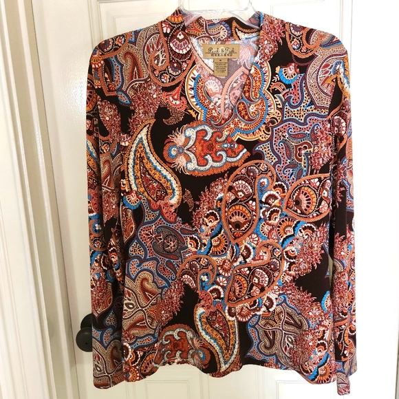 Beautiful paisley Peck&Peck top.  Excellent condition.  Size Medium. - Picture 1 of 5